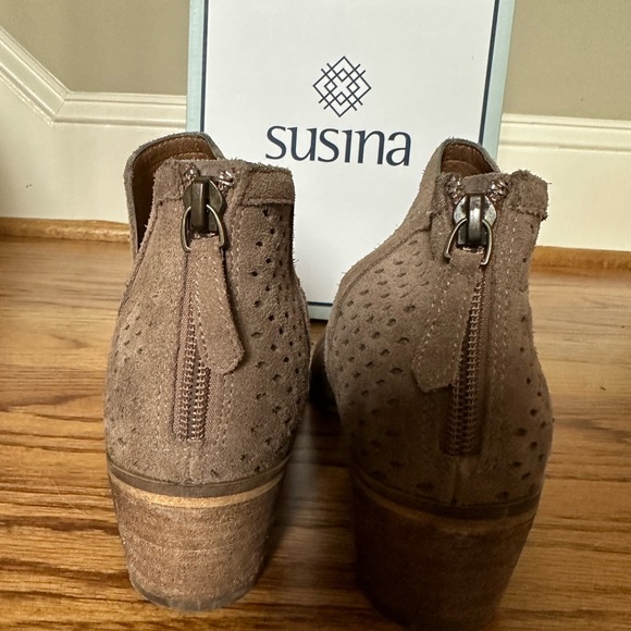 susina hiker boot